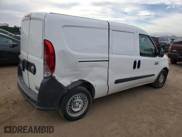 ✅ 2017 Ram ProMaster City Cargo Tradesman • VIN: ZFBERFAB8H6E92631 • Лот: 90373025. Опубликован ранее на Copart с пробегом 97 357 миль. Бесплатный доступ к архиву аукционных продаж из США и подробный отчёт об истории автомобиля на DreamBid. Изображение 3.