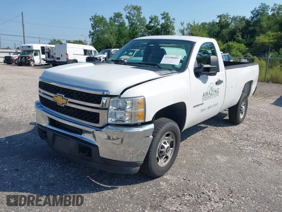 ✅ 2012 Chevrolet Silverado 2500HD Work Truck • VIN: 1GC0CVCG0CF113154 • Лот: 43198602. Опубликован ранее на IAAI с пробегом 125 900 миль. Бесплатный доступ к архиву аукционных продаж из США и подробный отчёт об истории автомобиля на DreamBid. Изображение 2.