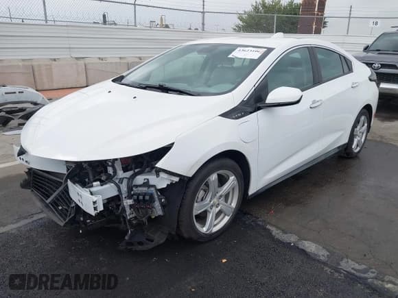 ✅ 2018 Chevrolet Volt LT • VIN: 1G1RC6S5XJU151831 • Лот: 43623106. Опубликован ранее на IAAI с пробегом 68 728 миль. Бесплатный доступ к архиву аукционных продаж из США и подробный отчёт об истории автомобиля на DreamBid. Изображение 2.