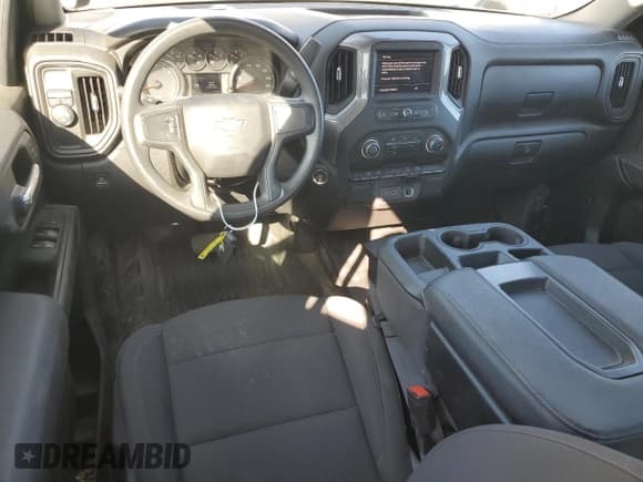 ✅ 2024 Chevrolet Silverado 1500 • VIN: 1GCPAAED7RZ151911 • Лот: 81941365. Опубликован ранее на Copart с пробегом 39 041 миль. Бесплатный доступ к архиву аукционных продаж из США и подробный отчёт об истории автомобиля на DreamBid. Изображение 8.