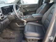 ✅ 2026 Chevrolet Equinox AWD LT • VIN: 3GNAXPEG8TL133568 • Lot: 85352015. Wystawiony na Copart z przebiegiem 15 749 mil. Bezpłatny archiwum sprzedaży aukcyjnych z USA i szczegółowy raport historii pojazdu na DreamBid. Zdjęcie 7.