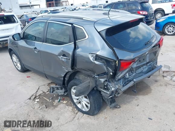 ✅ 2017 Nissan Rogue S • VIN: JN1BJ1CP0HW033757 • Lot: 42167576. Listed on IAAI with 75,743 mi. Free auction sales archive from the USA and detailed vehicle history report at DreamBid. Image 3.