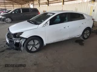 ✅ 2021 Hyundai Ioniq SE • VIN: KMHC75LCXMU255938 • Лот: 91358805. Опубликован ранее на Copart с пробегом 84 646 миль. Бесплатный доступ к архиву аукционных продаж из США и подробный отчёт об истории автомобиля на DreamBid. Изображение 1.