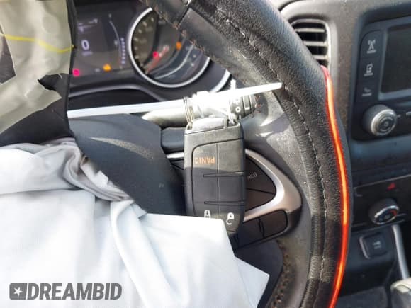 ✅ 2018 Jeep Compass Latitude • VIN: 3C4NJCBBXJT240888 • Lot: 42050758. Listed on IAAI with 81,065 mi. Free auction sales archive from the USA and detailed vehicle history report at DreamBid. Image 11.