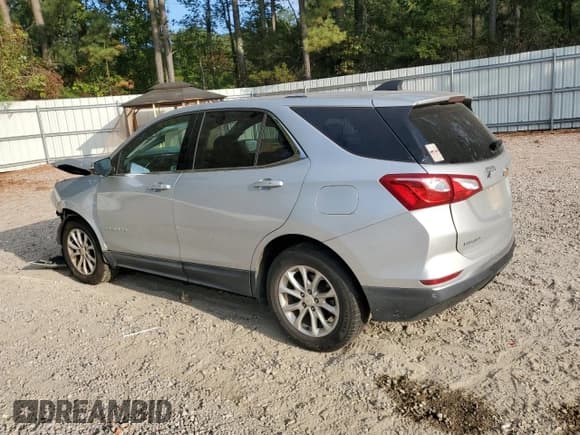 ✅ 2018 Chevrolet Equinox LT • VIN: 2GNAXSEV1J6185935 • Лот: 81369855. Опубликован ранее на Copart с пробегом 168 500 миль. Бесплатный доступ к архиву аукционных продаж из США и подробный отчёт об истории автомобиля на DreamBid. Изображение 2.