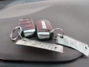 ✅ 2017 Jeep Renegade Altitude • VIN: ZACCJABB7HPE63399 • Lot: 41635030. Wystawiony na IAAI z przebiegiem 90 184 mil. Bezpłatny archiwum sprzedaży aukcyjnych z USA i szczegółowy raport historii pojazdu na DreamBid. Zdjęcie 11.