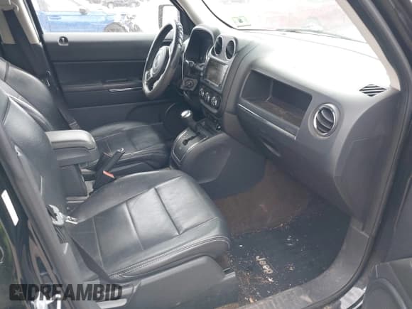 ✅ 2014 Jeep Patriot Limited • VIN: 1C4NJRCB2ED686692 • Lot: 41922510. Listed on IAAI with 137,039 mi. Free auction sales archive from the USA and detailed vehicle history report at DreamBid. Image 5.