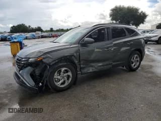 ✅ 2022 Hyundai Tucson Preferred • VIN: KM8JB3AE2NU043907 • Lot: 69867454. Wystawiony na Copart z przebiegiem 50 298 mil. Bezpłatny archiwum sprzedaży aukcyjnych z USA i szczegółowy raport historii pojazdu na DreamBid. Zdjęcie 1.