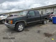 ✅ 1998 GMC Sierra 1500 • VIN: 1GTEK19R2WE559262 • Лот: 62186945. Опубликован ранее на Copart с пробегом 217 981 миль. Бесплатный доступ к архиву аукционных продаж из США и подробный отчёт об истории автомобиля на DreamBid. Изображение 1.