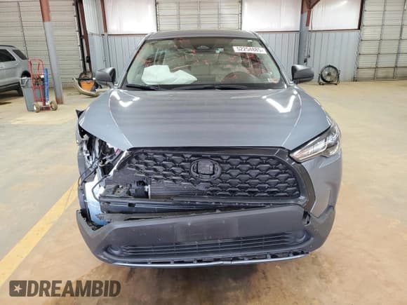 ✅ 2023 Toyota Corolla Cross L • VIN: 7MUAAABG9PV057635 • Lot: 52254885. Listed on Copart with 35,737 mi. Free auction sales archive from the USA and detailed vehicle history report at DreamBid. Image 5.