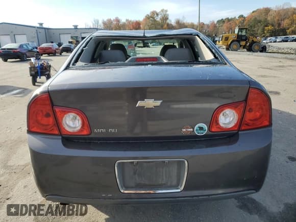 ✅ 2010 Chevrolet Malibu 1LS • VIN: 1G1ZB5EB9A4110010 • Lot: 82567774. Listed on Copart with 164,547 mi. Free auction sales archive from the USA and detailed vehicle history report at DreamBid. Image 6.