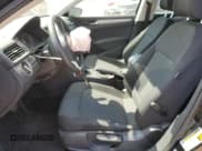 ✅ 2012 Volkswagen Passat S • VIN: 1VWAH7A37CC087944 • Лот: 56351965. Опубликован ранее на Copart с пробегом 151 872 миль. Бесплатный доступ к архиву аукционных продаж из США и подробный отчёт об истории автомобиля на DreamBid. Изображение 7.