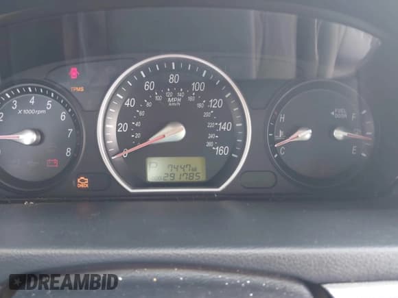 ✅ 2008 Hyundai Sonata SE • VIN: 5NPEU46F18H345694 • Lot: 42830111. Wystawiony na IAAI z przebiegiem 291 785 mil. Bezpłatny archiwum sprzedaży aukcyjnych z USA i szczegółowy raport historii pojazdu na DreamBid. Zdjęcie 7.