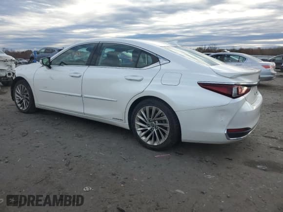 ✅ 2020 Lexus ES 300h Luxury • VIN: 58AE21B15LU005370 • Lot: 91191865. Wystawiony na Copart z przebiegiem 63 866 mil. Bezpłatny archiwum sprzedaży aukcyjnych z USA i szczegółowy raport historii pojazdu na DreamBid. Zdjęcie 2.