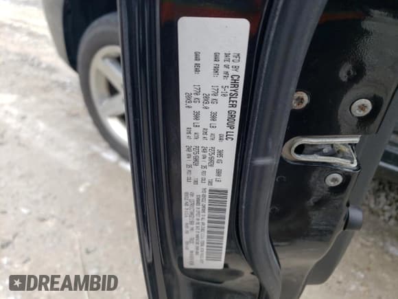 ✅ 2010 Dodge 1500 ST • VIN: 1D7RV1CT0AS211960 • Lot: 87252764. Wystawiony na Copart z przebiegiem 176 314 mil. Bezpłatny archiwum sprzedaży aukcyjnych z USA i szczegółowy raport historii pojazdu na DreamBid. Zdjęcie 12.