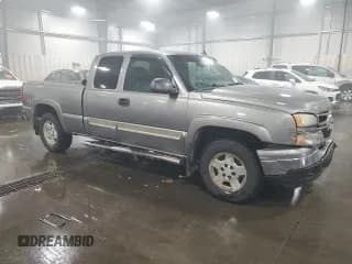 ✅ 2007 Chevrolet Silverado 1500 Work Truck • VIN: 1GCEK19Z77Z206171 • Lot: 86513025. Wystawiony na Copart z przebiegiem 122 706 mil. Bezpłatny archiwum sprzedaży aukcyjnych z USA i szczegółowy raport historii pojazdu na DreamBid. Zdjęcie 4.