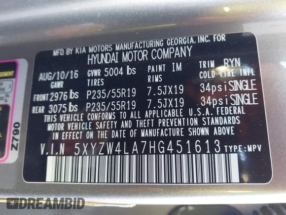 ✅ 2017 Hyundai Santa Fe Ultimate • VIN: 5XYZW4LA7HG451613 • Lot: 43773904. Listed on IAAI with 203,886 mi. Free auction sales archive from the USA and detailed vehicle history report at DreamBid. Image 9.