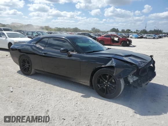 ✅ 2016 Dodge Challenger SXT Plus • VIN: 2C3CDZAG0GH256926 • Lot: 41382043. Wystawiony na Copart z przebiegiem 125 382 mil. Bezpłatny archiwum sprzedaży aukcyjnych z USA i szczegółowy raport historii pojazdu na DreamBid. Zdjęcie 4.