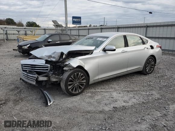 ✅ 2015 Hyundai Genesis 3.8L • VIN: KMHGN4JE5FU061939 • Lot: 83413684. Wystawiony na Copart z przebiegiem 223 597 mil. Bezpłatny archiwum sprzedaży aukcyjnych z USA i szczegółowy raport historii pojazdu na DreamBid. Zdjęcie 1.