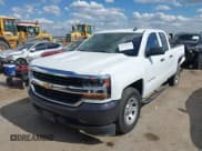 ✅ 2018 Chevrolet Silverado 1500 Work Truck • VIN: 1GCRCNEH4JZ262630 • Lot: 43312621. Wystawiony na IAAI z przebiegiem 192 882 mil. Bezpłatny archiwum sprzedaży aukcyjnych z USA i szczegółowy raport historii pojazdu na DreamBid. Zdjęcie 17.