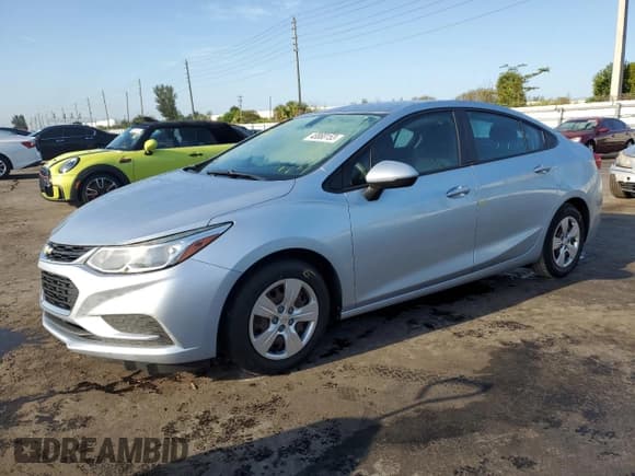 ✅ 2018 Chevrolet Cruze LS • VIN: 1G1BC5SM6J7197240 • Lot: 48868153. Listed on Copart with Not provided. Free auction sales archive from the USA and detailed vehicle history report at DreamBid. Image 1.