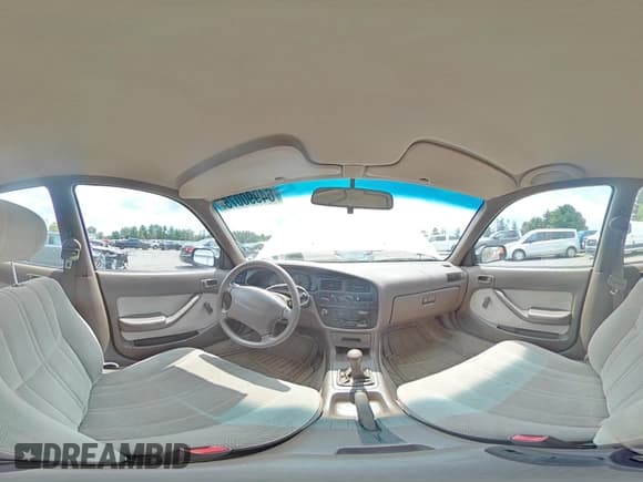 ✅ 1993 Toyota Camry DLX • VIN: 4T1SK11E6PU180747 • Lot: 64990075. Wystawiony na Copart z przebiegiem 109 692 mil. Bezpłatny archiwum sprzedaży aukcyjnych z USA i szczegółowy raport historii pojazdu na DreamBid. Zdjęcie 14.