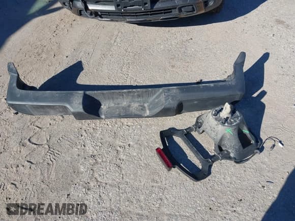 ✅ 2021 Jeep Wrangler Unlimited Sport S • VIN: 1C4HJXDG4MW647164 • Lot: 40952672. Listed on IAAI with 51,366 mi. Free auction sales archive from the USA and detailed vehicle history report at DreamBid. Image 12.