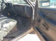 ✅ 2007 Chevrolet Silverado 2500HD Work Truck • VIN: 1GBHC24U37E190106 • Лот: 43608475. Опубликован ранее на IAAI с пробегом 159 657 миль. Бесплатный доступ к архиву аукционных продаж из США и подробный отчёт об истории автомобиля на DreamBid. Изображение 5.