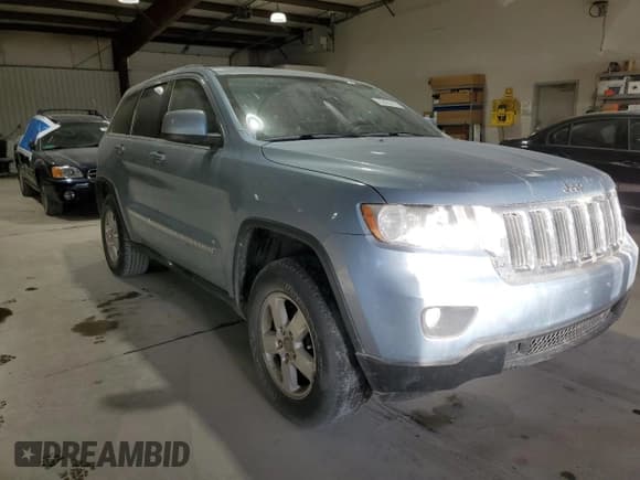 ✅ 2012 Jeep Grand Cherokee Laredo • VIN: 1C4RJFAG0CC341761 • Лот: 92461415. Опубликован ранее на Copart с пробегом 207 996 миль. Бесплатный доступ к архиву аукционных продаж из США и подробный отчёт об истории автомобиля на DreamBid. Изображение 4.