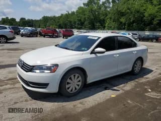✅ 2012 Volkswagen Passat S • VIN: 1VWAH7A34CC082507 • Lot: 65336205. Listed on Copart with 152,624 mi. Free auction sales archive from the USA and detailed vehicle history report at DreamBid. Image 1.