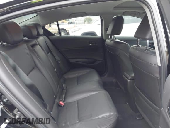 ✅ 2016 Acura ILX • VIN: 19UDE2F39GA005378 • Lot: 43524603. Listed on IAAI with 140,208 mi. Free auction sales archive from the USA and detailed vehicle history report at DreamBid. Image 8.