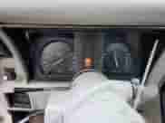 1978 Chevrolet Corvette z VIN 1Z87L8S425311, wystawiony jako Copart lot #41871705 z przebiegiem 71 787 mil mil oraz Szkoda całkowita • Salvage title. Historia ofert i sprzedaży dostępna na DreamBid. Obrazek 9.