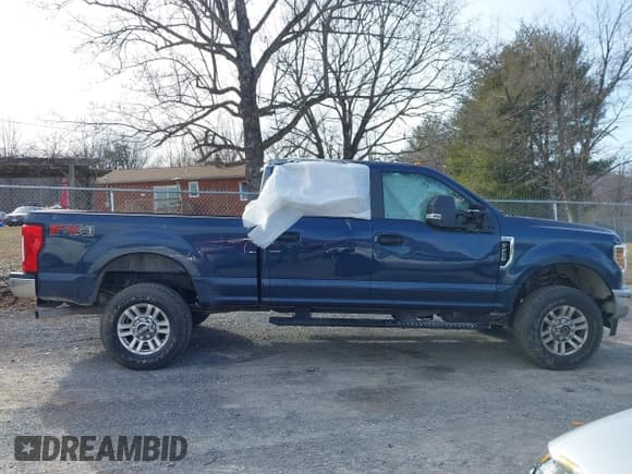 ✅ 2018 Ford F-250 XL • VIN: 1FT7W2B62JEB80712 • Lot: 41593737. Listed on IAAI with 118,231 mi. Free auction sales archive from the USA and detailed vehicle history report at DreamBid. Image 14.