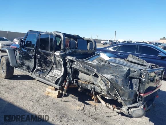 ✅ 2023 Jeep Gladiator Mojave • VIN: 1C6JJTEG3PL566811 • Lot: 43552086. Wystawiony na IAAI z przebiegiem 15 533 mil. Bezpłatny archiwum sprzedaży aukcyjnych z USA i szczegółowy raport historii pojazdu na DreamBid. Zdjęcie 3.