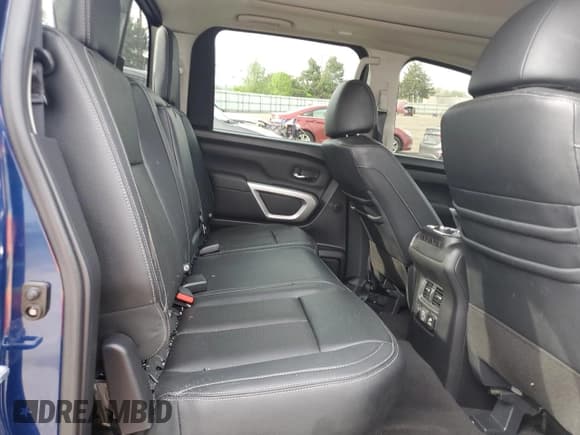 ✅ 2021 Nissan Titan SL • VIN: 1N6AA1ED5MN502284 • Лот: 54158975. Опубликован ранее на Copart с пробегом 35 265 миль. Бесплатный доступ к архиву аукционных продаж из США и подробный отчёт об истории автомобиля на DreamBid. Изображение 10.