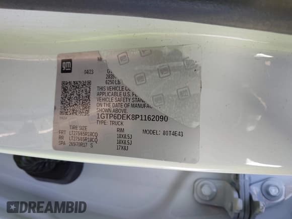 ✅ 2023 GMC Canyon 4WD AT4 • VIN: 1GTP6DEK8P1162090 • Lot: 43630401. Listed on IAAI with Not provided. Free auction sales archive from the USA and detailed vehicle history report at DreamBid. Image 9.