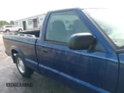 ✅ 2002 GMC Sonoma SLS • VIN: 1GTCS14W228137442 • Лот: 42273084. Опубликован ранее на IAAI с пробегом 223 117 миль. Бесплатный доступ к архиву аукционных продаж из США и подробный отчёт об истории автомобиля на DreamBid. Изображение 13.