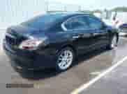 2012 Nissan Maxima S z VIN 1N4AA5AP9CC859400, wystawiony jako IAAI lot #42644386 z przebiegiem 152 043 mil mil oraz . Historia ofert i sprzedaży dostępna na DreamBid. Obrazek 4.