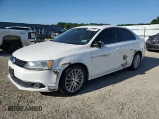 ✅ 2013 Volkswagen Jetta SEL • VIN: 3VWLX7AJ6DM354209 • Lot: 52975365. Listed on Copart with 156,973 mi. Free auction sales archive from the USA and detailed vehicle history report at DreamBid. Image 1.