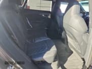 ✅ 2022 Audi SQ8 Prestige • VIN: WA1CWBF15ND015210 • Лот: 84607845. Опубликован ранее на Copart с пробегом Не указан. Бесплатный доступ к архиву аукционных продаж из США и подробный отчёт об истории автомобиля на DreamBid. Изображение 10.