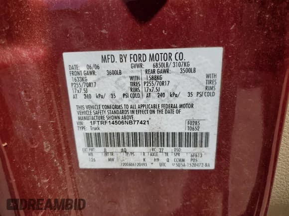 ✅ 2006 Ford F-150 XL • VIN: 1FTRF14506NB77421 • Lot: 52926655. Wystawiony na Copart z przebiegiem 128 031 mil. Bezpłatny archiwum sprzedaży aukcyjnych z USA i szczegółowy raport historii pojazdu na DreamBid. Zdjęcie 12.