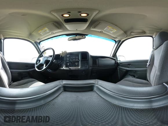 ✅ 2006 Chevrolet Silverado 2500HD LT2 • VIN: 1GCHK29UX6E262621 • Lot: 42322189. Wystawiony na IAAI z przebiegiem 233 221 mil. Bezpłatny archiwum sprzedaży aukcyjnych z USA i szczegółowy raport historii pojazdu na DreamBid. Zdjęcie 18.