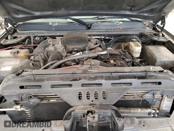 ✅ 2012 Chevrolet Silverado 2500HD Work Truck • VIN: 1GC0KVC80CZ213376 • Lot: 72886504. Wystawiony na Copart z przebiegiem 112 750 mil. Bezpłatny archiwum sprzedaży aukcyjnych z USA i szczegółowy raport historii pojazdu na DreamBid. Zdjęcie 11.