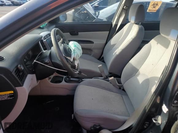 ✅ 2010 Hyundai Accent GLS • VIN: KMHCN4AC5AU469945 • Лот: 46532395. Опубликован ранее на Copart с пробегом 140 694 миль. Бесплатный доступ к архиву аукционных продаж из США и подробный отчёт об истории автомобиля на DreamBid. Изображение 7.