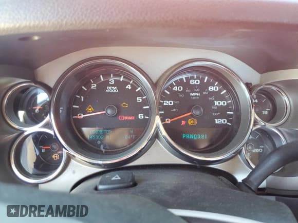 ✅ 2009 Chevrolet Silverado 1500 • VIN: 1GCEC24J19Z192940 • Lot: 49600375. Wystawiony na Copart z przebiegiem 145 002 mil. Bezpłatny archiwum sprzedaży aukcyjnych z USA i szczegółowy raport historii pojazdu na DreamBid. Zdjęcie 9.