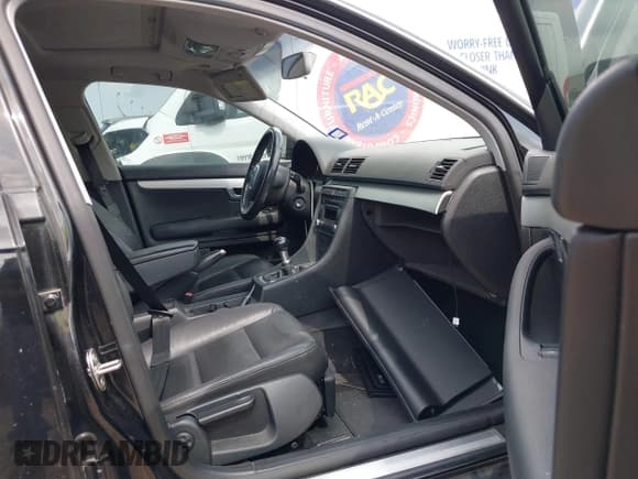 ✅ 2008 Audi A4 2.0T • VIN: WAUBF78EX8A085884 • Lot: 42085422. Wystawiony na IAAI z przebiegiem Nie podano. Bezpłatny archiwum sprzedaży aukcyjnych z USA i szczegółowy raport historii pojazdu na DreamBid. Zdjęcie 5.