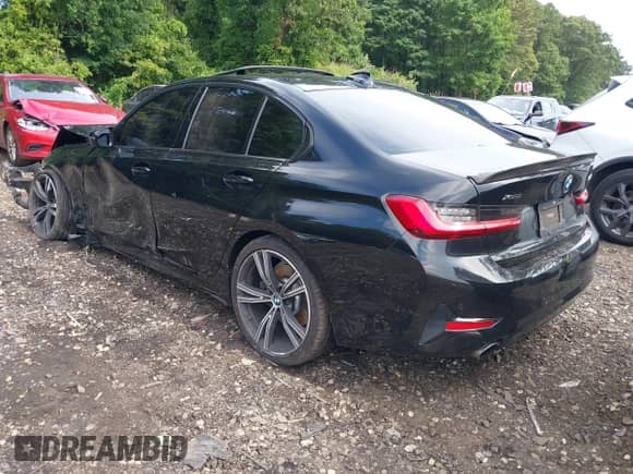 2020 BMW 3 Series 330i xDrive с VIN WBA5R7C03LFH52597, выставлен на аукционе IAAI как лот 42618079 с пробегом 51 767 миль миль и . История ставок и продаж доступна на DreamBid. Изображение 3.