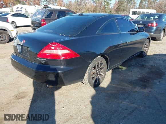 ✅ 2005 Honda Accord EX-L • VIN: 1HGCM82695A009803 • Лот: 43687331. Опубликован ранее на IAAI с пробегом 200 306 миль. Бесплатный доступ к архиву аукционных продаж из США и подробный отчёт об истории автомобиля на DreamBid. Изображение 4.