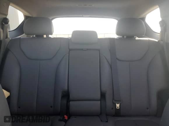 2019 Hyundai Santa Fe Limited z VIN 5NMS5CAA9KH102483, wystawiony jako Copart lot #82060895 z przebiegiem 67 037 mil mil oraz Szkoda całkowita • Salvage title. Historia ofert i sprzedaży dostępna na DreamBid. Obrazek 10.