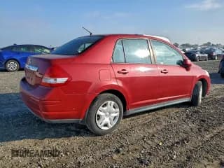 ✅ 2010 Nissan Versa S • VIN: 3N1BC1AP5AL378792 • Lot: 94380585. Wystawiony na Copart z przebiegiem 254 306 mil. Bezpłatny archiwum sprzedaży aukcyjnych z USA i szczegółowy raport historii pojazdu na DreamBid. Zdjęcie 3.